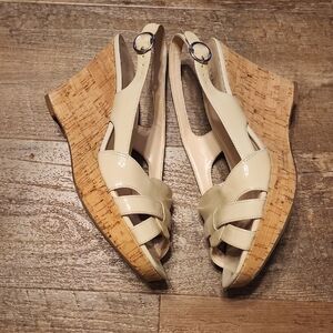 ‼️50%_5+Bundles‼️ FRANCO SARTO Cream Wedge Slingback Sandals S4